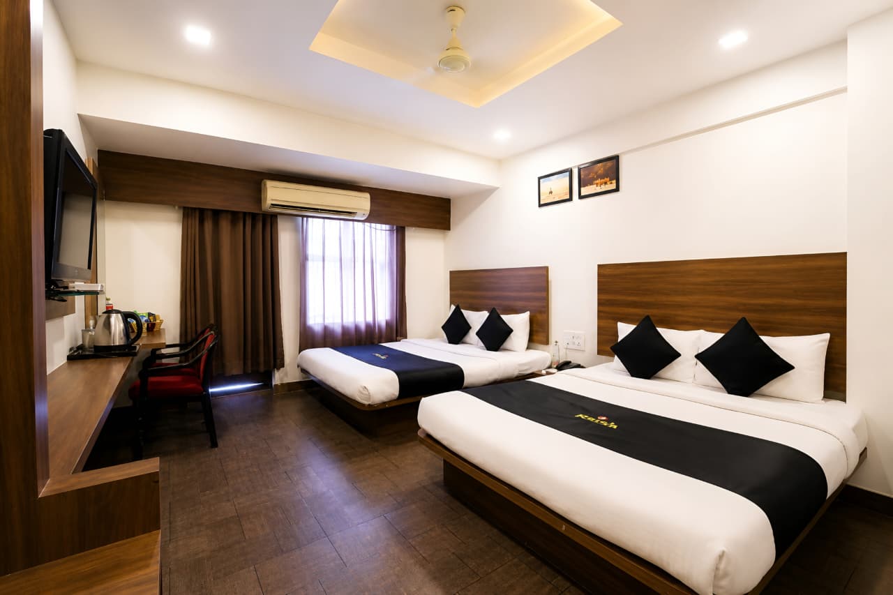 4 Bed AC Room